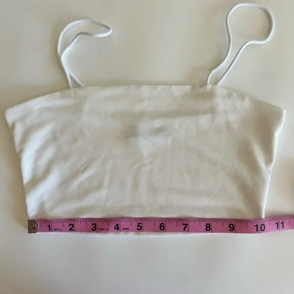 SHEIN Black Cropped Tank Top AND White Cropped Tank Top Bundle Size XS - Picture 4 of 10